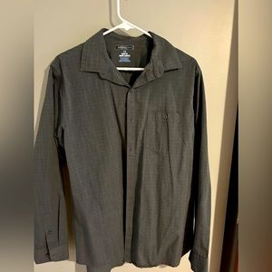 Slim fit dress shirt